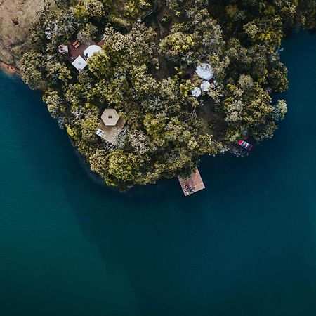 فندق Celeste Glamping غواتابيه المظهر الخارجي الصورة