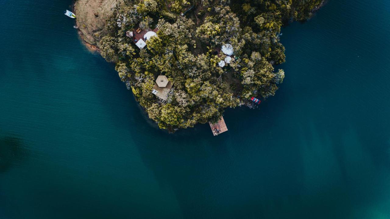 فندق Celeste Glamping غواتابيه المظهر الخارجي الصورة