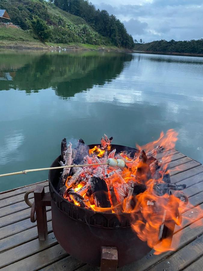 فندق Celeste Glamping غواتابيه المظهر الخارجي الصورة